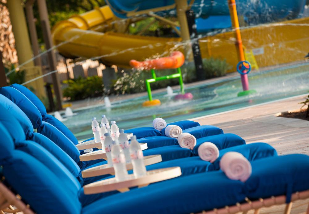 Hotel Renaissance Orlando At Seaworld Williamsburg Exterior foto